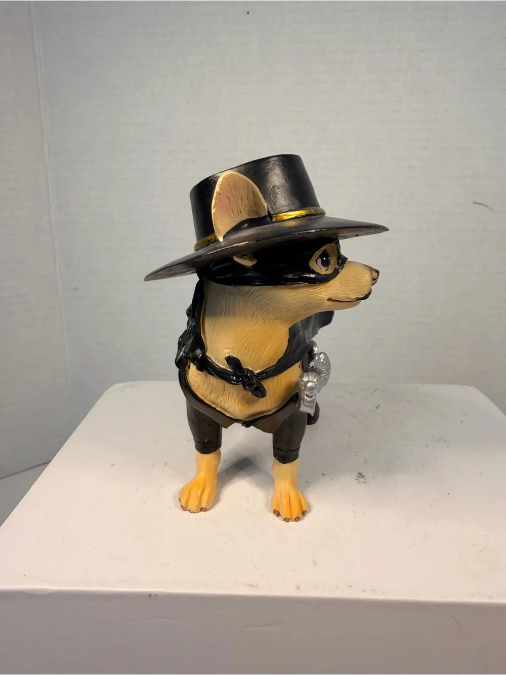 Westland Giftware Aye Chihuahua 'Chirro' Zorro Inspired Dog Figurine